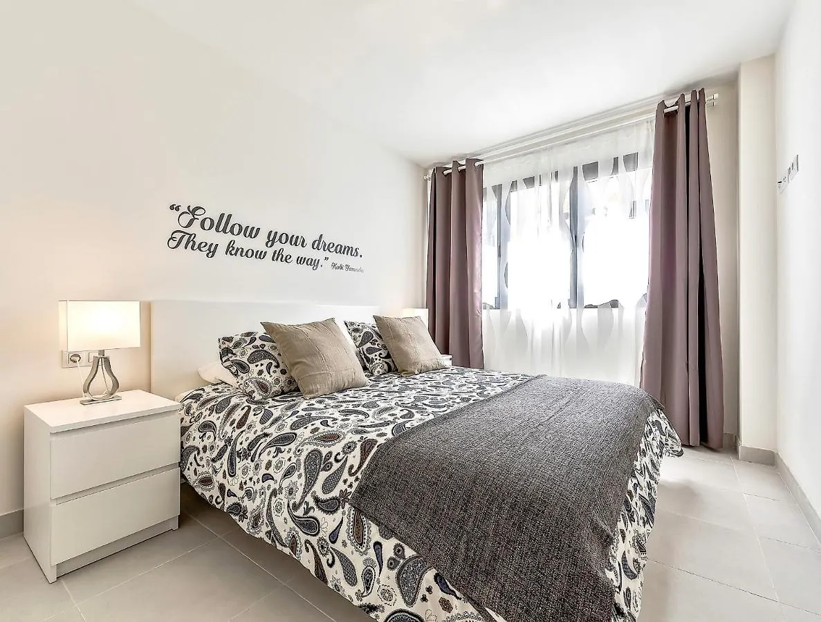 Hortensia Suites Apartments ,Los Cristianos 0*, Los Cristianos (Tenerife) Spain